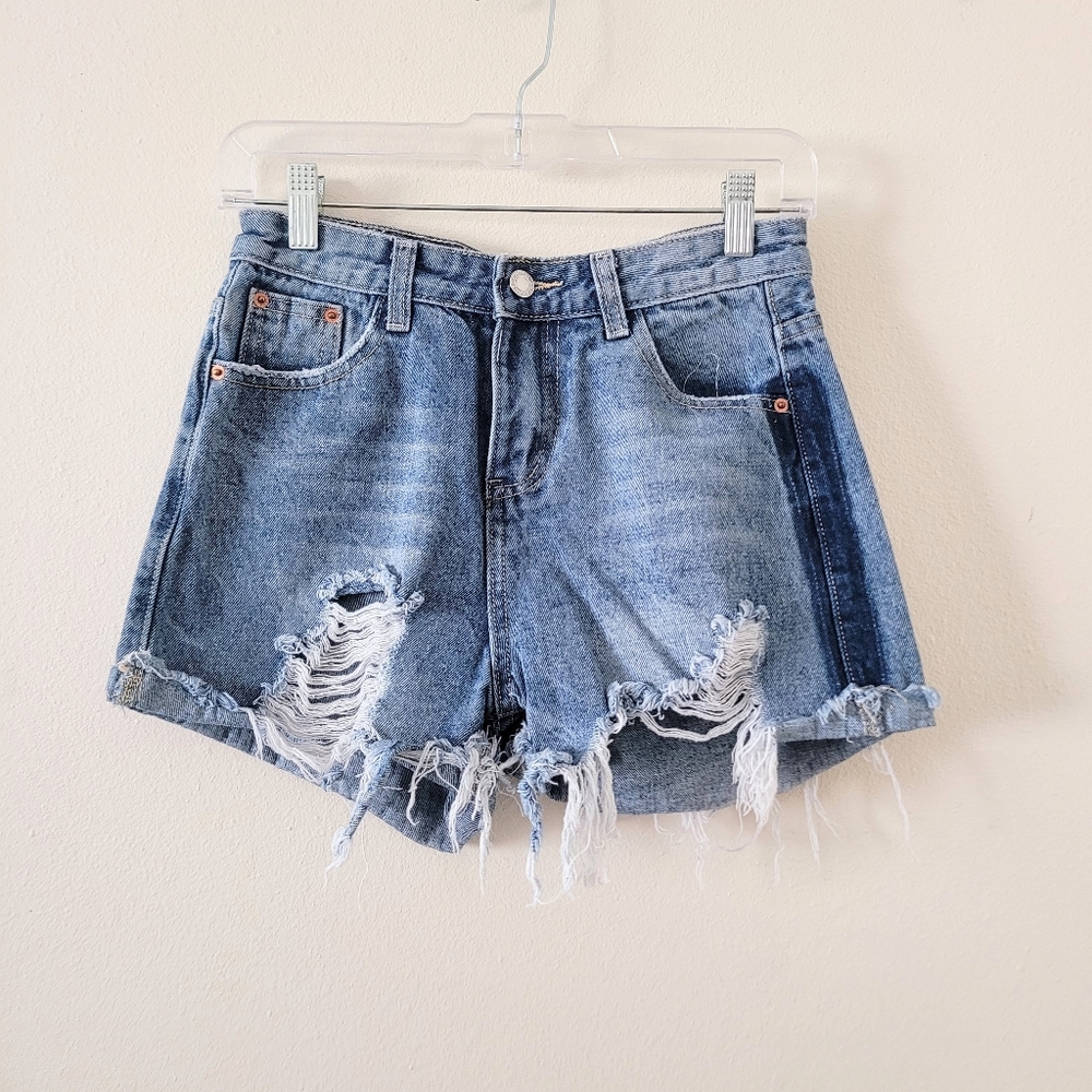 XIA Someone Shining denim distressed shorts 26